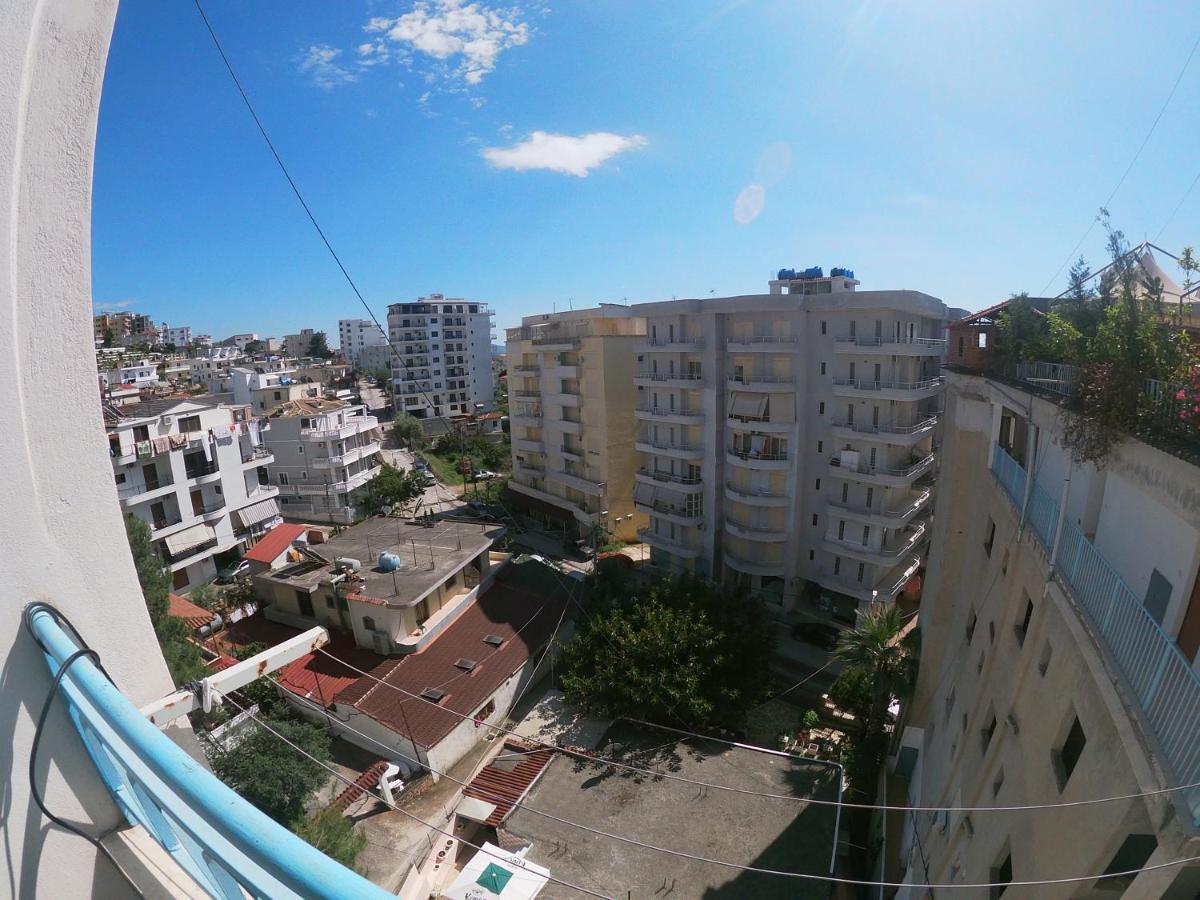 Honey Apartments Near Promenade Sarande Ngoại thất bức ảnh