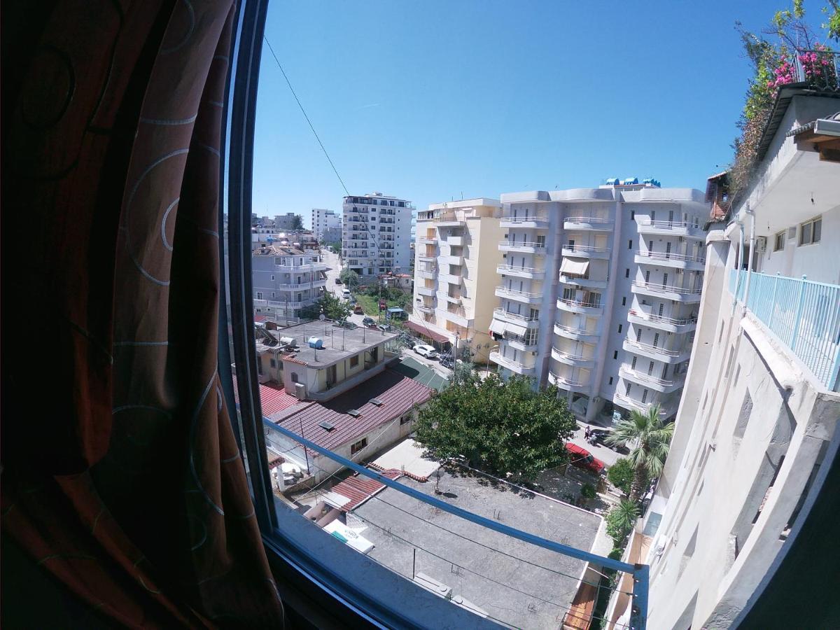 Honey Apartments Near Promenade Sarande Ngoại thất bức ảnh