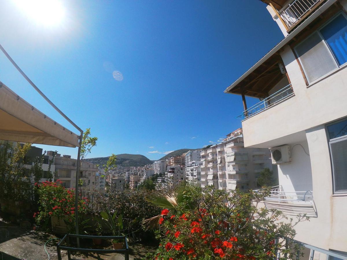 Honey Apartments Near Promenade Sarande Ngoại thất bức ảnh